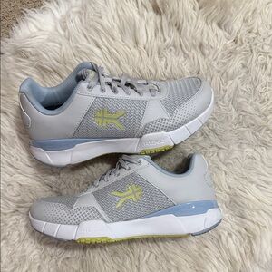 KURU I Quantum 2.0 I Dove Gray-Pale Lime I Women’s Size 9 M